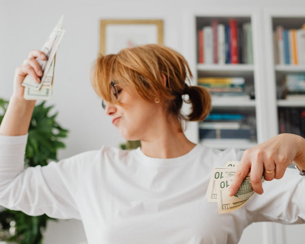 10 MONEY-SAVING BENEFITS OF SWITCHING TO E-CIGARETTES - SMOKO E Cigarettes