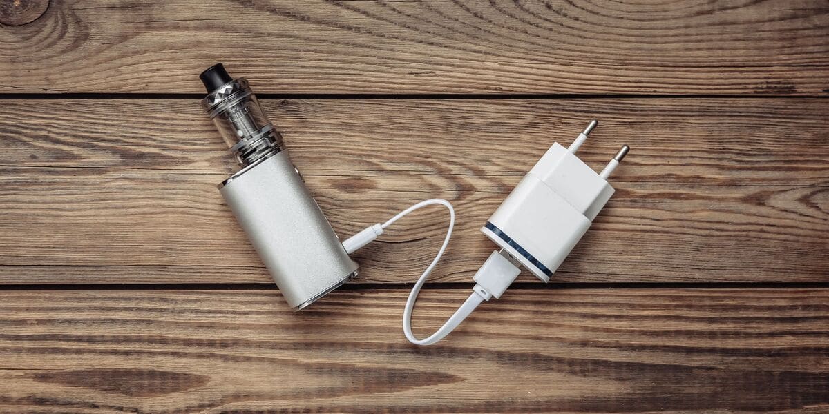 E-CIGARETTE BATTERY SAFETY: ESSENTIAL TIPS GUIDE - SMOKO E Cigarettes