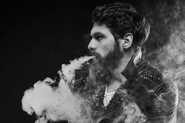 SMOKELESS CIGARETTES: A COMPREHENSIVE GUIDE TO E-CIGARETTES, VAPING, AND HEATED TOBACCO PRODUCTS