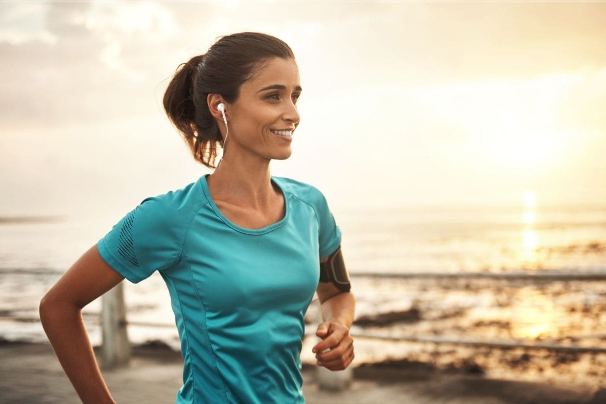 HOW REGULAR EXERCISE CAN HELP YOU FIGHT THE URGE TO SMOKE - SMOKO E Cigarettes