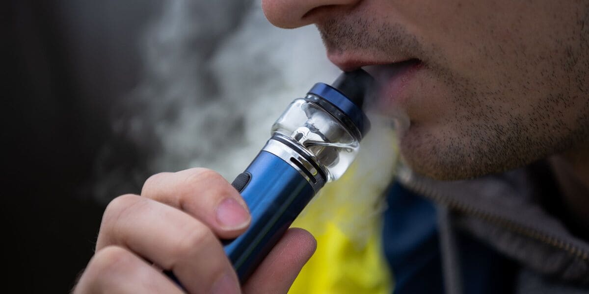 SMOK P25 STARTER KIT: FEATURES, BENEFITS AND DRAWBACKS - SMOKO E Cigarettes