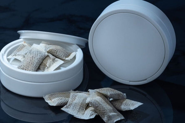 WHAT ARE NICOTINE POUCHES: THE SMOKELESS ALTERNATIVE TRANSFORMING NICOTINE CONSUMPTION - SMOKO E Cigarettes